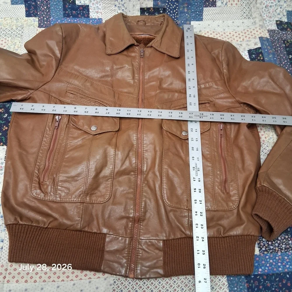 Vintage 80s Bermans Mens 48X Tan Leather Utility Bomber Removable Liner